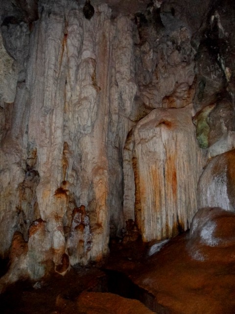 Внутри одной из пещер