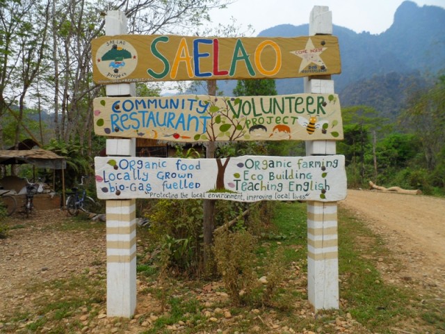 Волонтерство Лаос